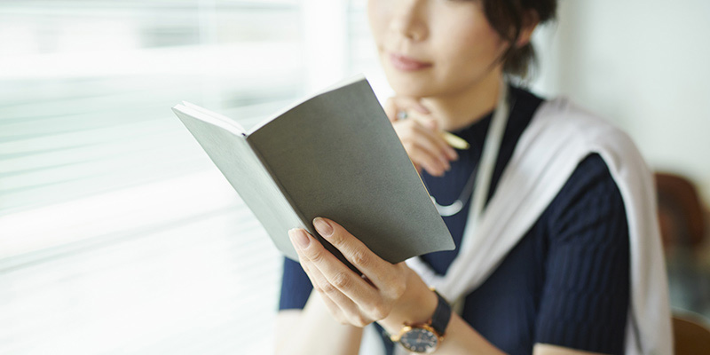 速読術インストラクター