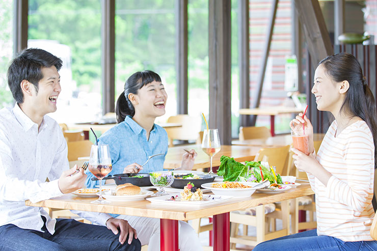 外出時はどうする？ダイエット中の外食で太らないために