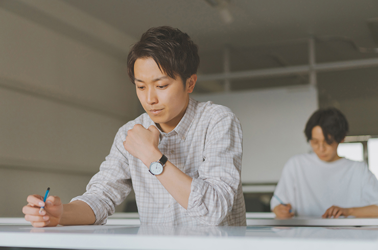 電気主任技術者は試験免除制度がある？