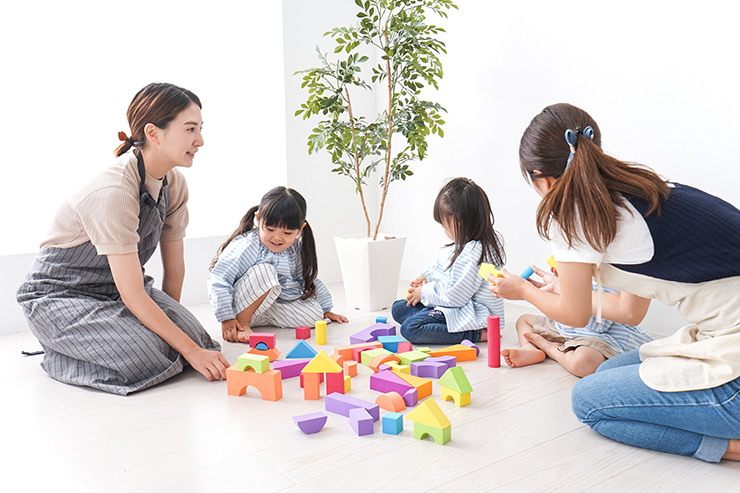 保育士の勤務時間はどのくらい?