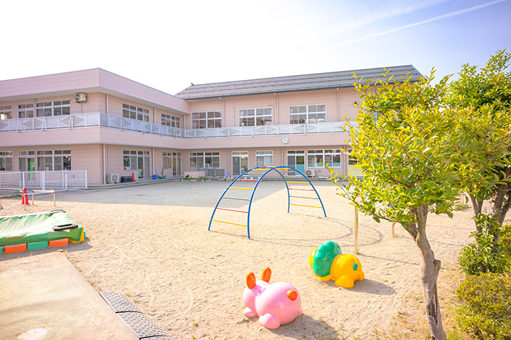 幼稚園教諭免許は更新が必要なので注意