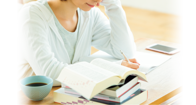 テキストを見ながら受験できる