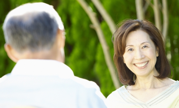 シニア夫婦のイメージ画像です。